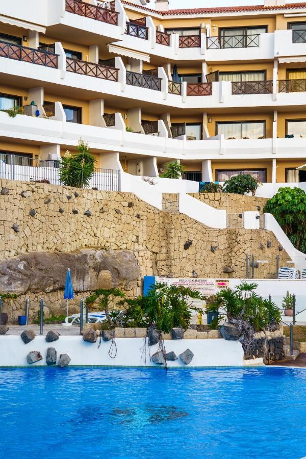 Forest Flat - Big Heated Pool, Terrace, Tv Channels, Golf Courses San Miguel de Abona Exterior photo