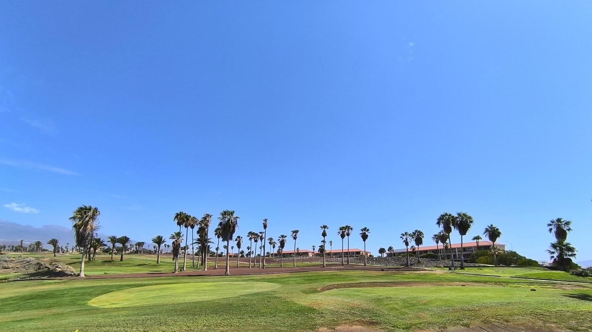 Forest Flat - Big Heated Pool, Terrace, Tv Channels, Golf Courses San Miguel de Abona Exterior photo